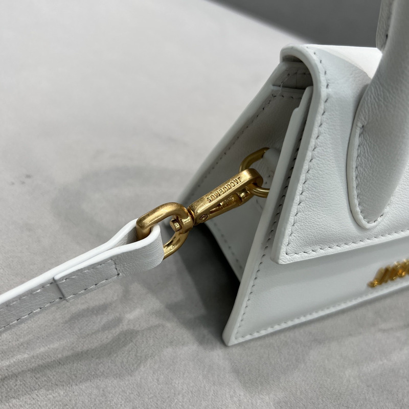 Jacquemus Le Chiquito Moyen Mini Bag White