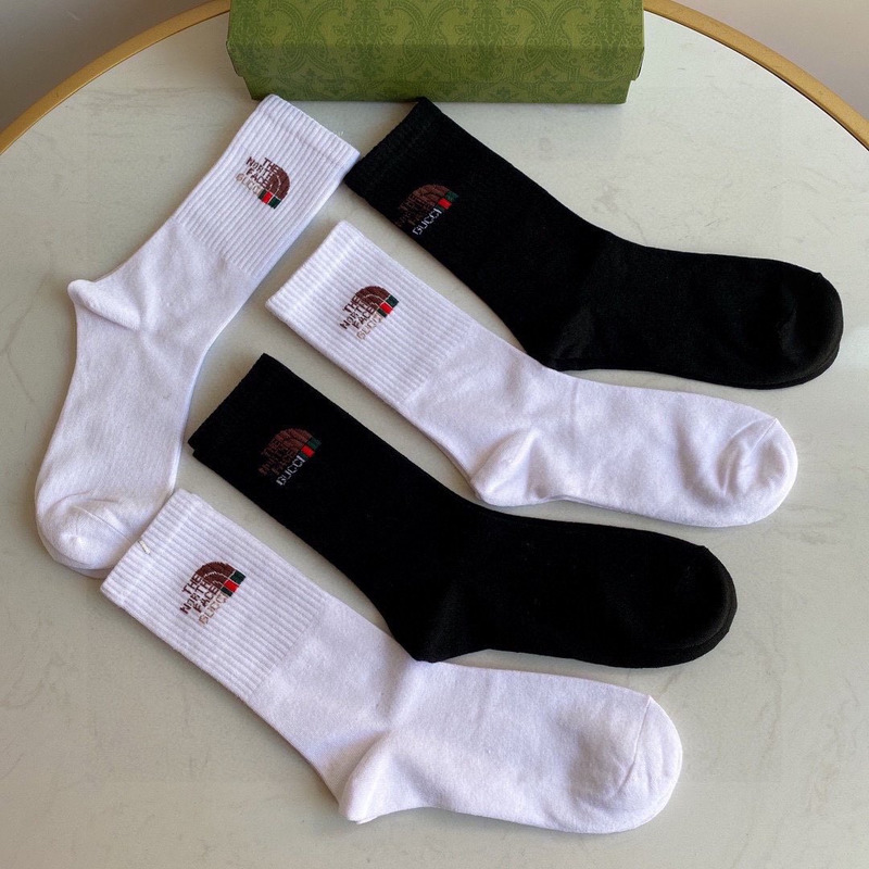 g*u*i x the n0*h F**e cotton crew socks (5-pair)