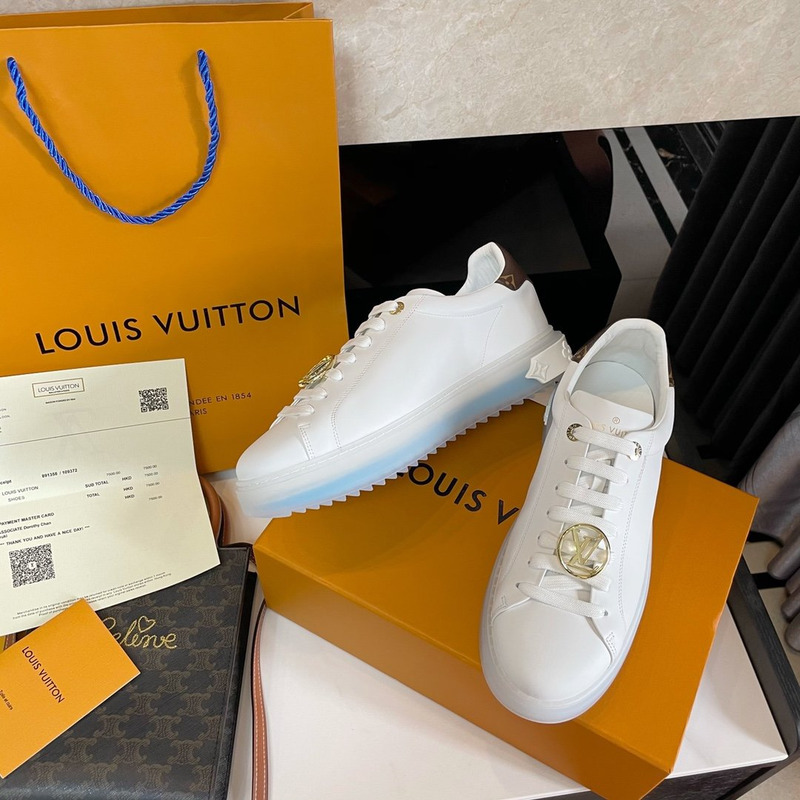 l**is V*t*n frontrow trainer white leather