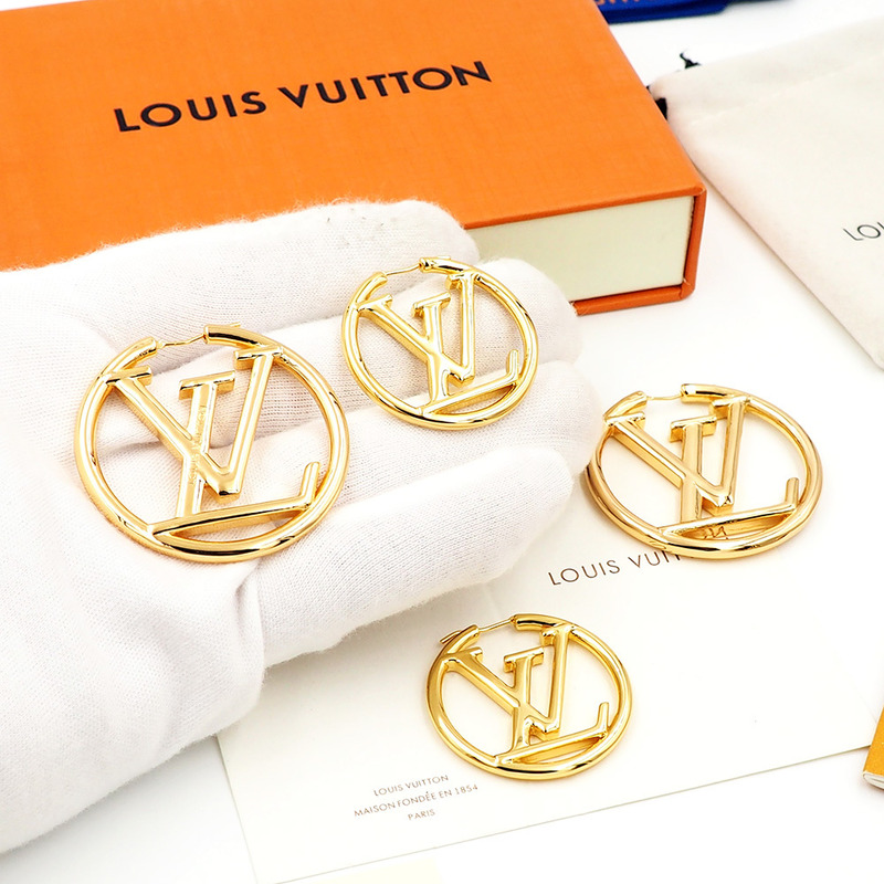 l**is V*t*n l**ise hoop earrings gold-colour
