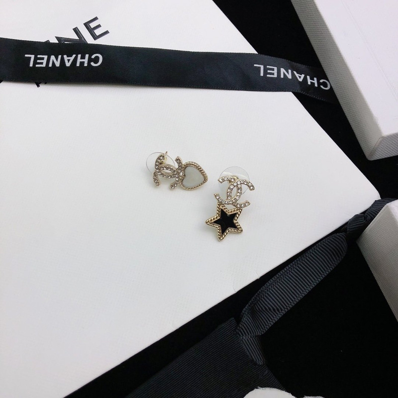 Ch*el crystal enamel cc star heart earrings gold