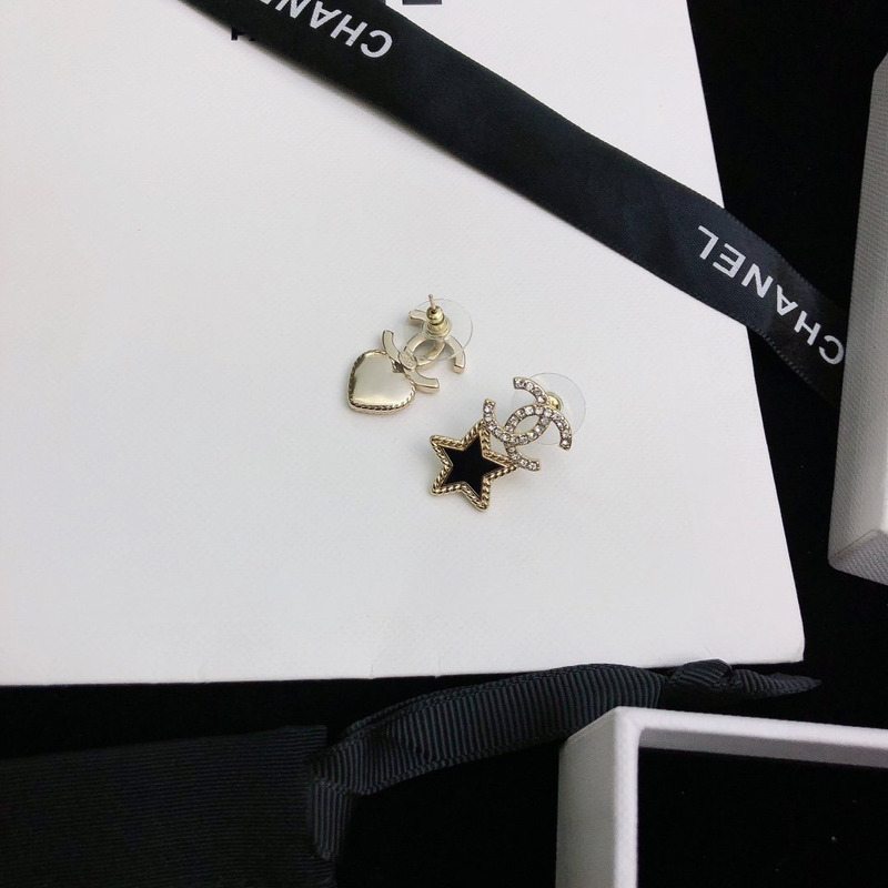 Ch*el crystal enamel cc star heart earrings gold