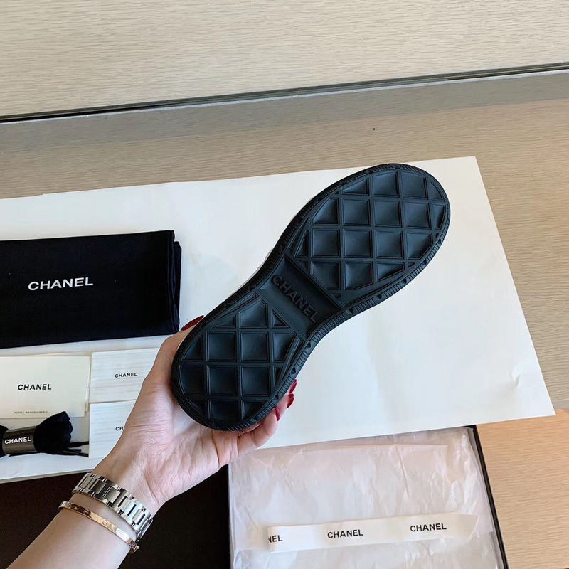 Ch*el velvet calfskin mixed fibers cc sneakers ivory black