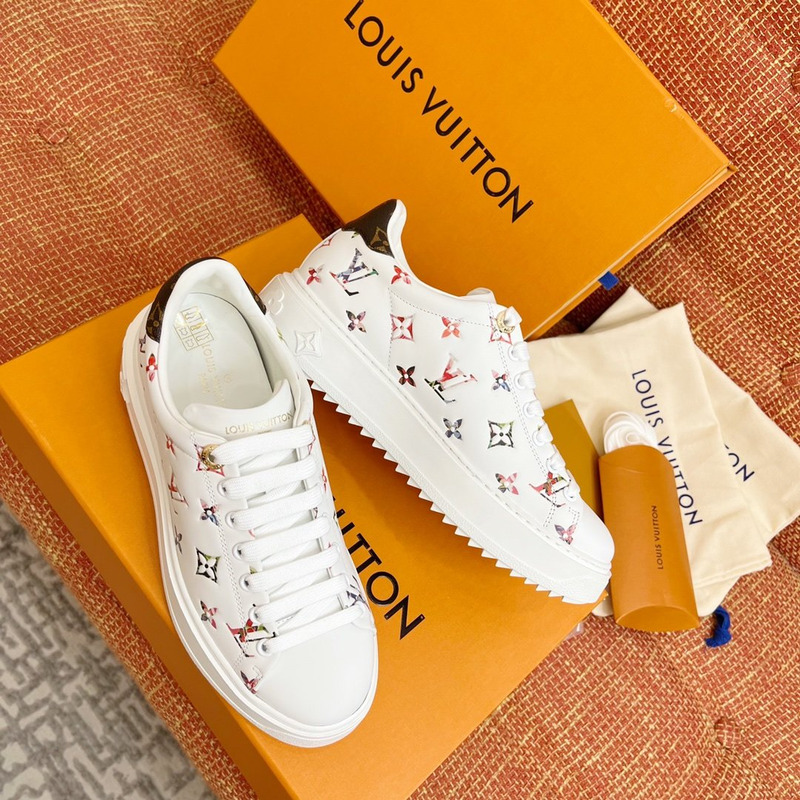 l**is V*t*n time out sneakers