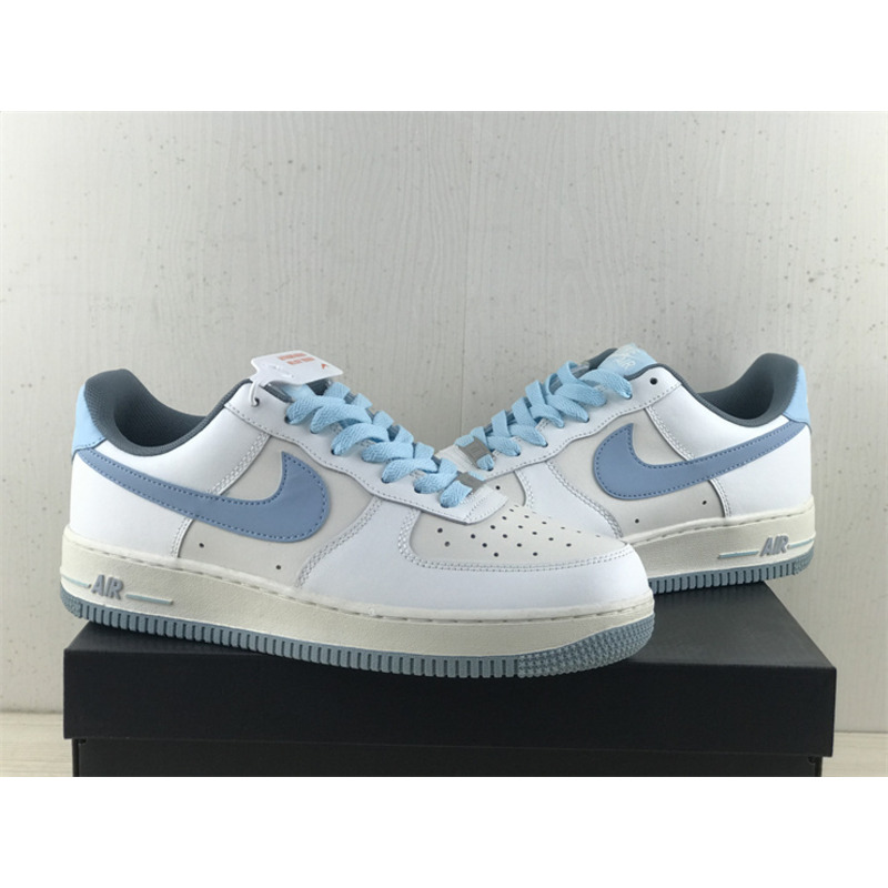 Nike Air Force 1 Low