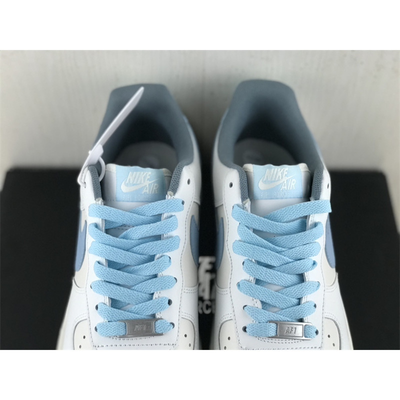 Nike Air Force 1 Low