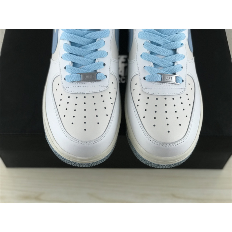 Nike Air Force 1 Low