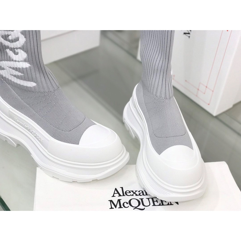 Alexander Mcqueen Graffiti Knitted Tread Slick Boots Grey
