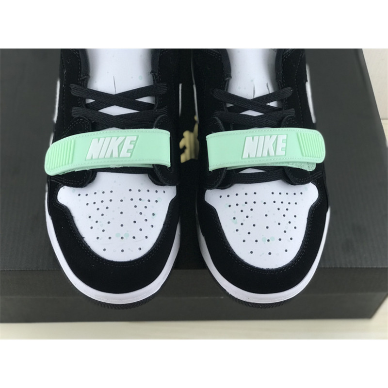 Nike Jordan Legacy 312 Low GS 