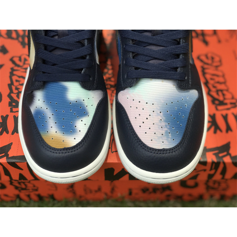 Nike Dunk Low Graffiti Navy