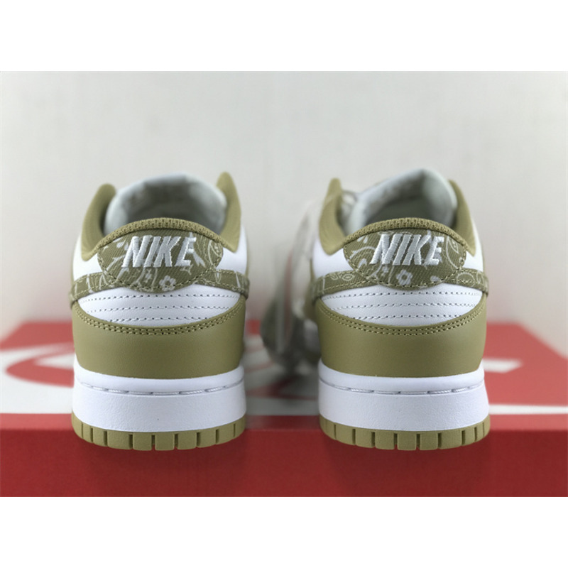 Nike Dunk Low Essential "Paisley" sneakers in White and Barley