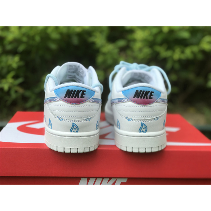 Nike Dunk Low Retro Cashew Flower in white& Blue