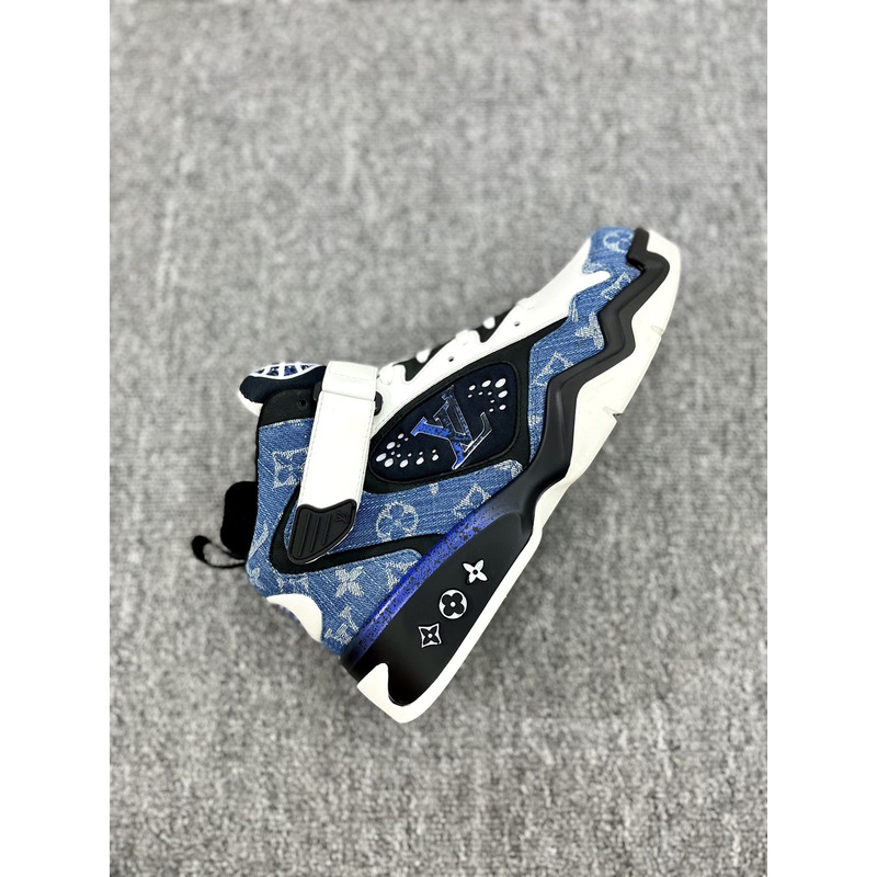 l**is V*t*n trainer 2 sneakers