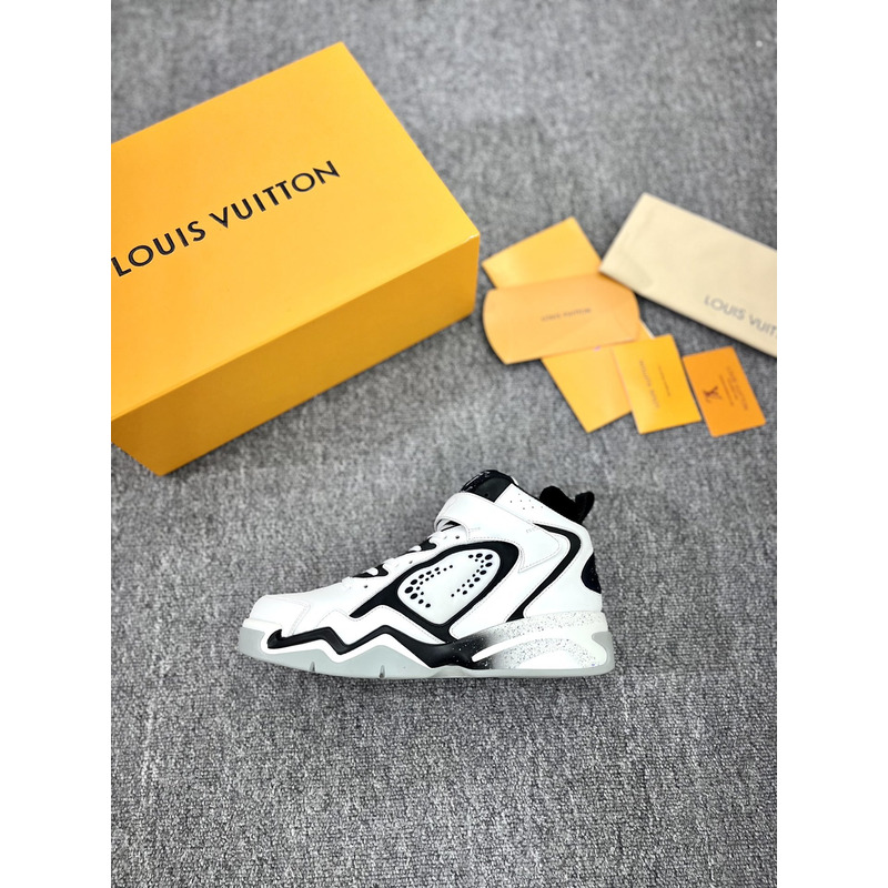 l**is V*t*n trainer 2 sneakers