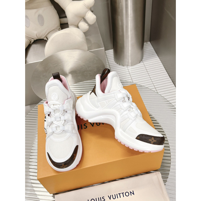 l**is V*t*n lv archlight trainers white signature monogram