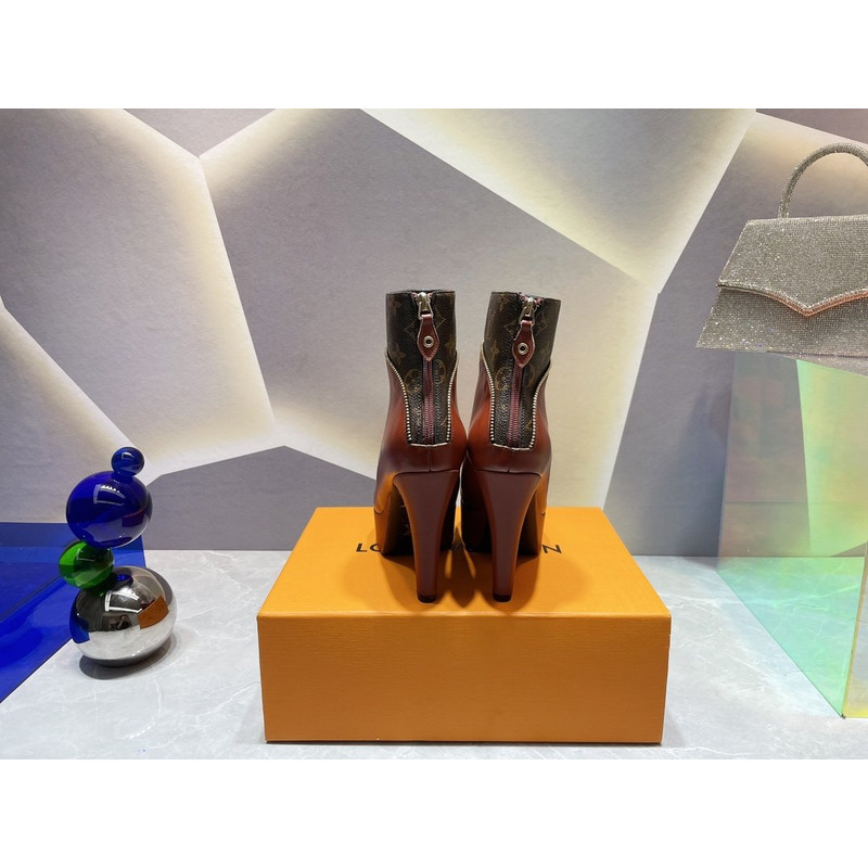 l**is V*t*n afterglow platform ankle boots coffee