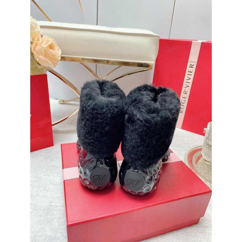 Roger Vivier Run Light Fur Ankle Boots in Black