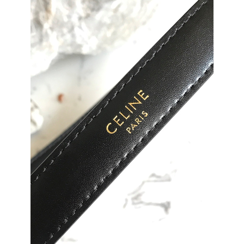 Ce**e small triomphe belt in smooth calfskin black