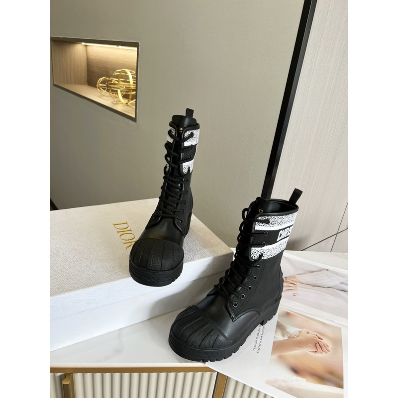 D*or d-major ankle boot black and white