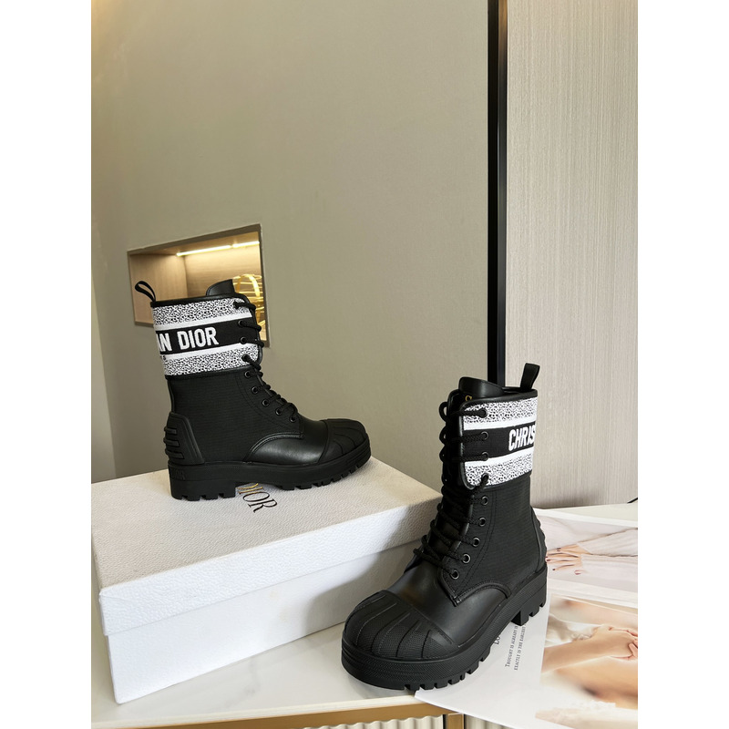 D*or d-major ankle boot black and white