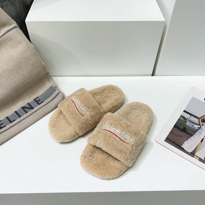 Ba*len*cia*ga logo-embroidered faux shearling slides beige