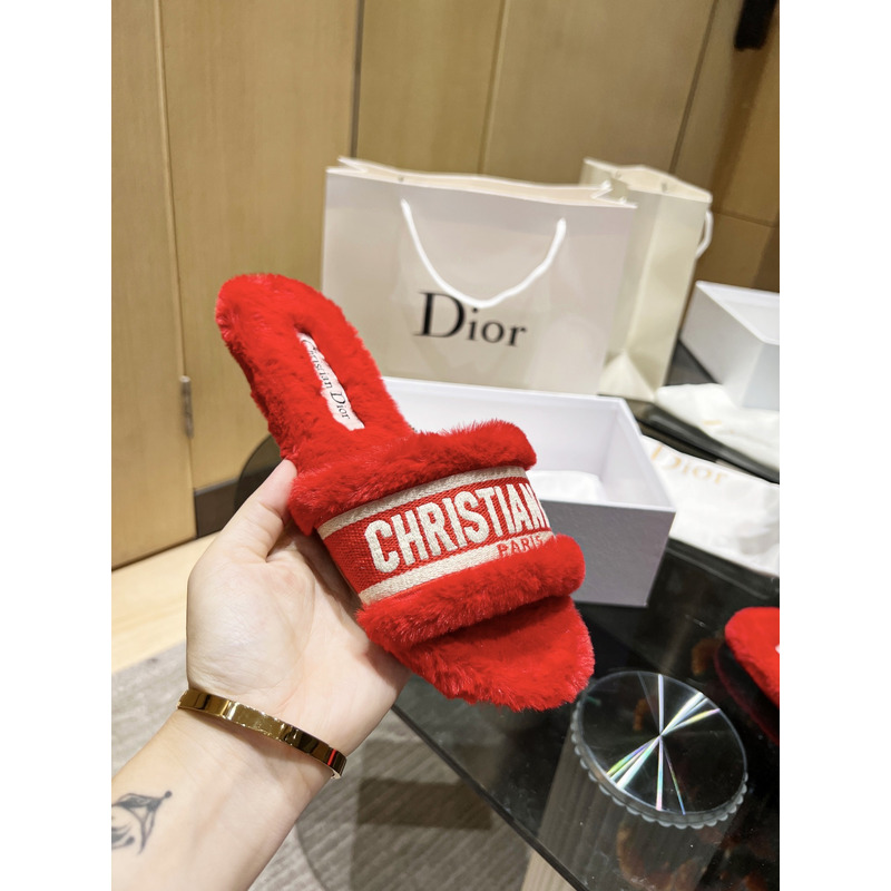 D*or chez moi slides embroidered cotton and shearling red
