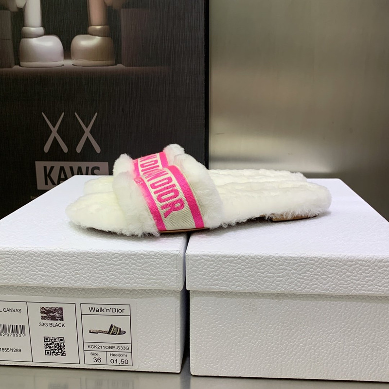 D*or chez moi slides embroidered cotton and shearling bright pink