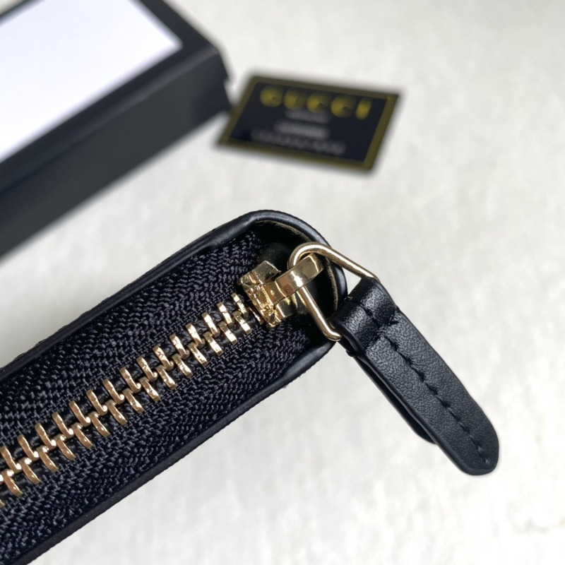 g*u*i coral snake pattern gg S*p*e canvas wallet