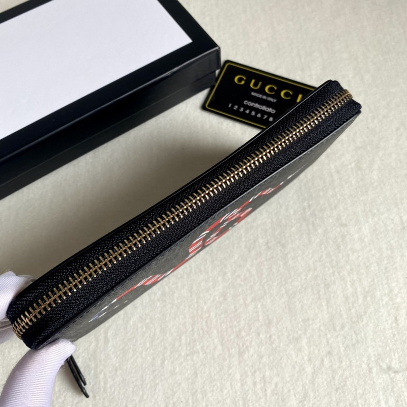 g*u*i coral snake pattern gg S*p*e canvas wallet