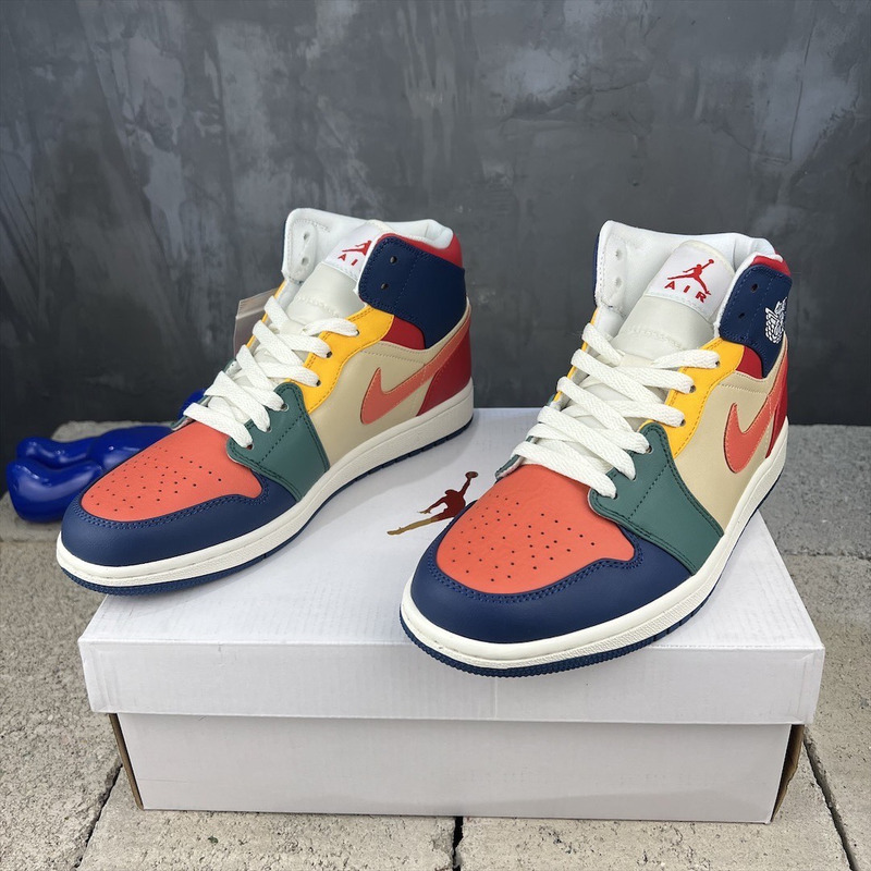 Jordan 1 Mid SE Multi-color Sneaker