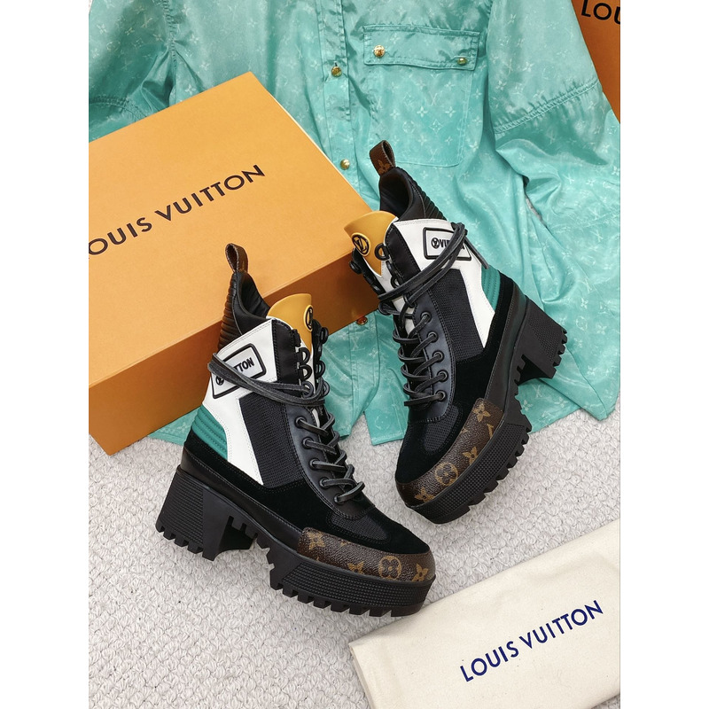 l**is V*t*n laureate platform desert boots