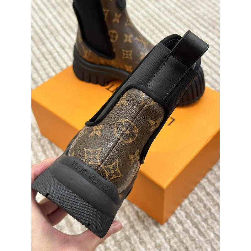 l**is V*t*n ruby ankle boots monogram noir