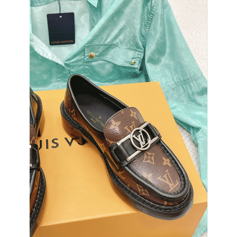 l**is V*t*n chess loafers monogram