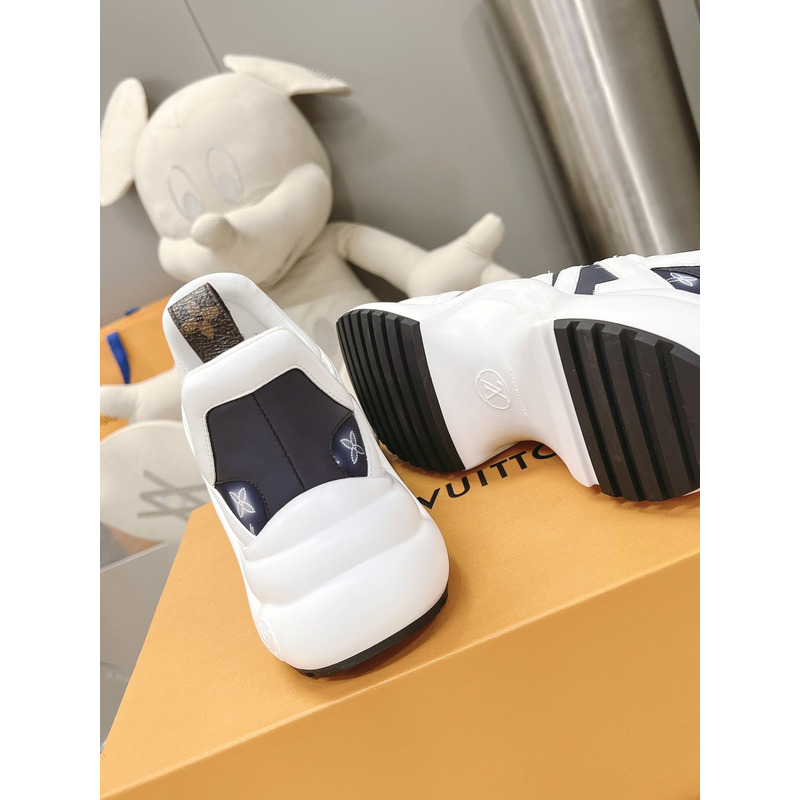 l**is V*t*n archlight sneakers dark blue