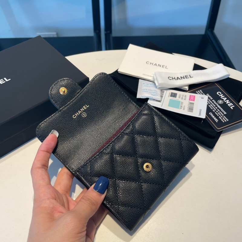 Ch*el classic flap wallet black