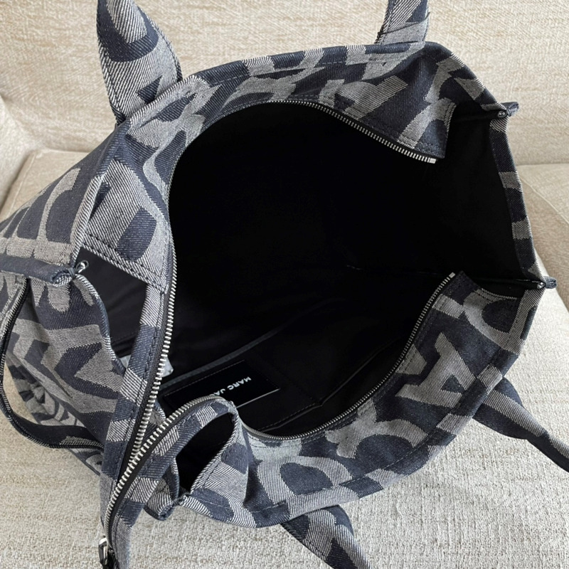 Marc Jacobs The Tote Large Canvas Black