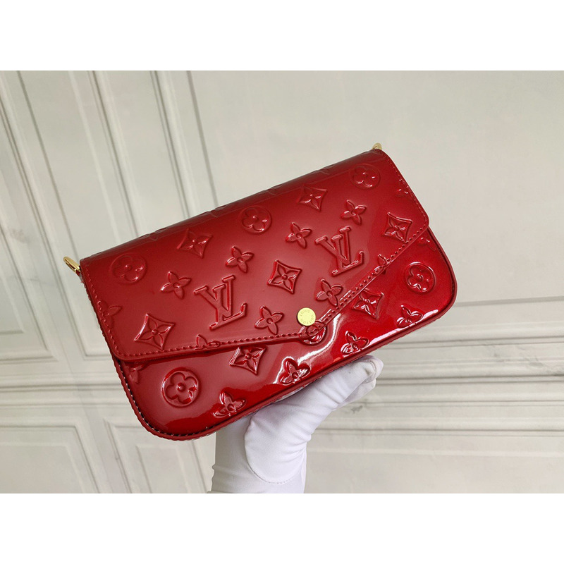 l**is V*t*n pochette felicie wallet chain red