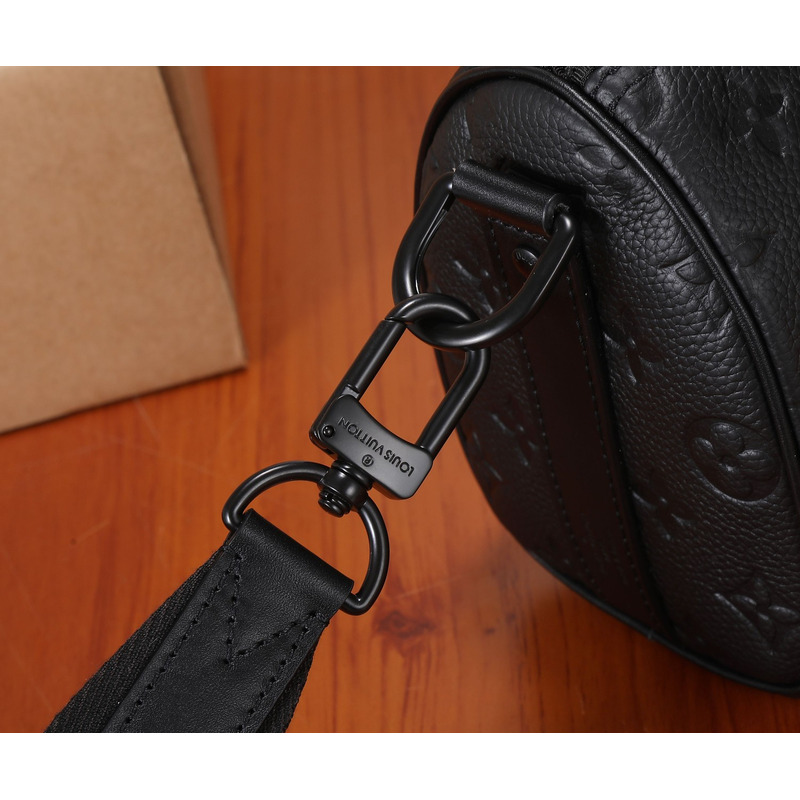 l**is V*t*n keepalleepall bandouliere 25 black