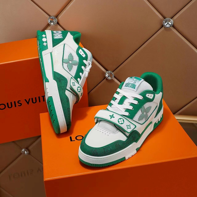 l**is V*t*n tranier sneaker green