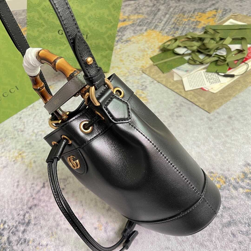 G*u*i diana mini bucket bag black