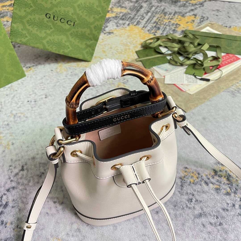 G*u*i diana mini bucket bag white