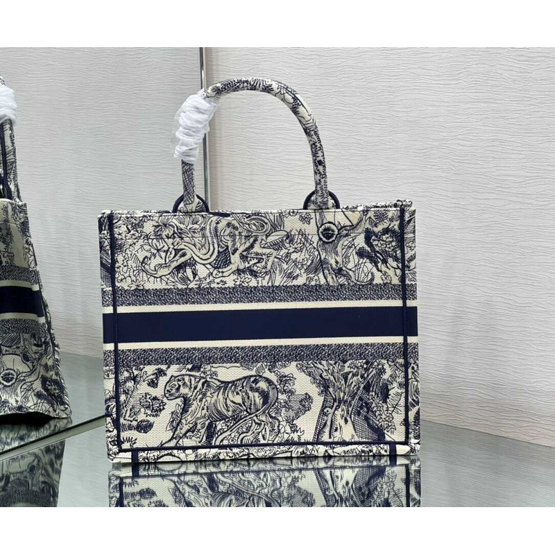 D*or embroidered medium book tote bags