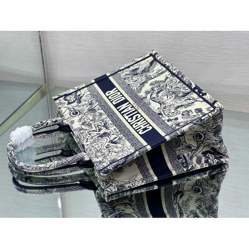 D*or embroidered medium book tote bags