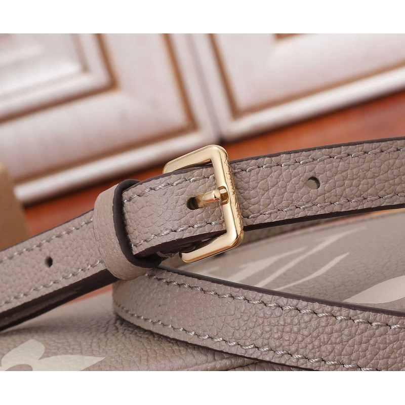 l**is V*t*n bagatelle empreinte leather dove grey and cream