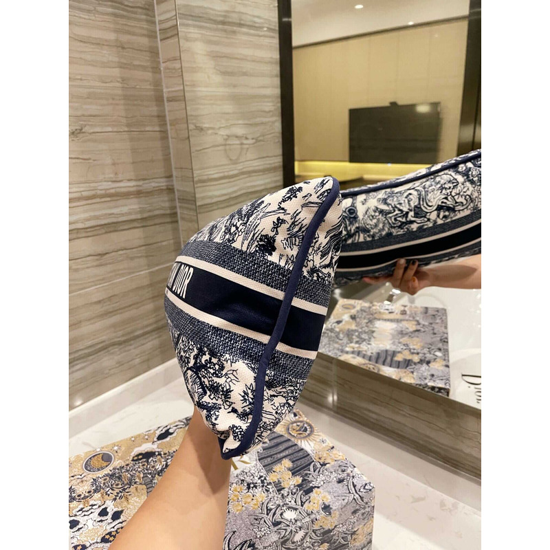 D*or large ectangular pillow fluorescent D*oriviera