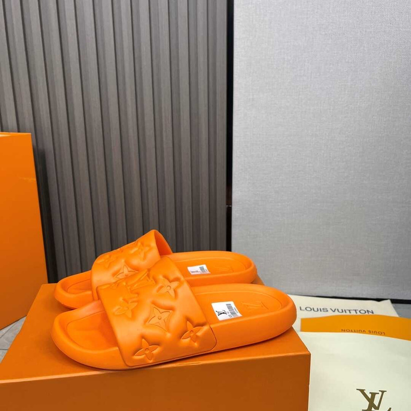 l**is V*t*n waterfront mule orange