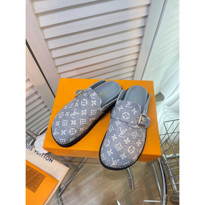 l**is V*t*n cosy sandals blue