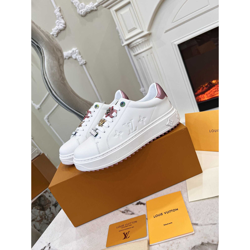 l**is V*t*n time out sneaker white and pink