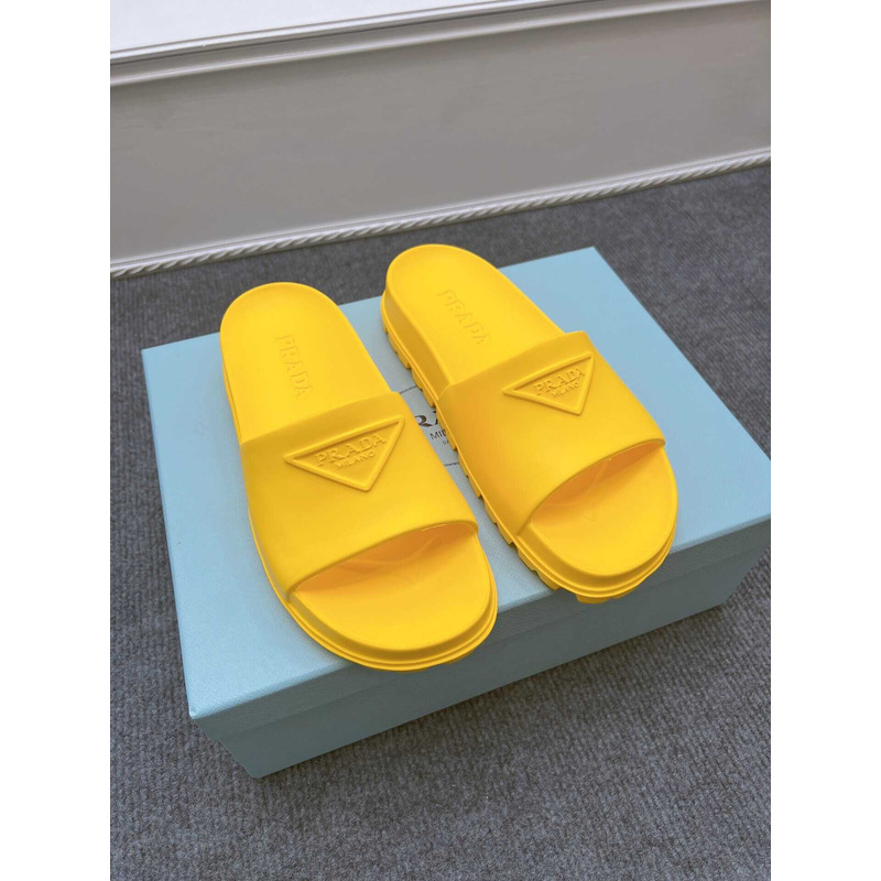 Pra*a rubber slides yellow