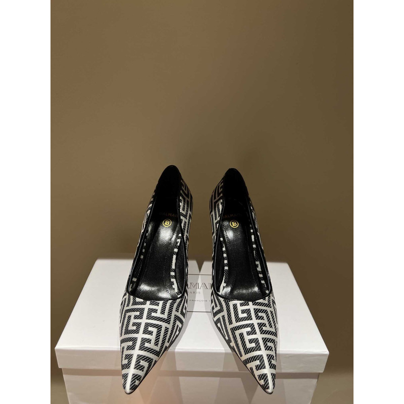 Balmain Logo Monogram Pointed Toe Pumps White&Black